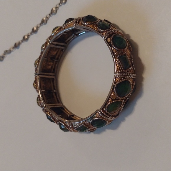 Gold and Silver Glass Stones Bracelet and Necklace Bundle - Picture 2 of 12